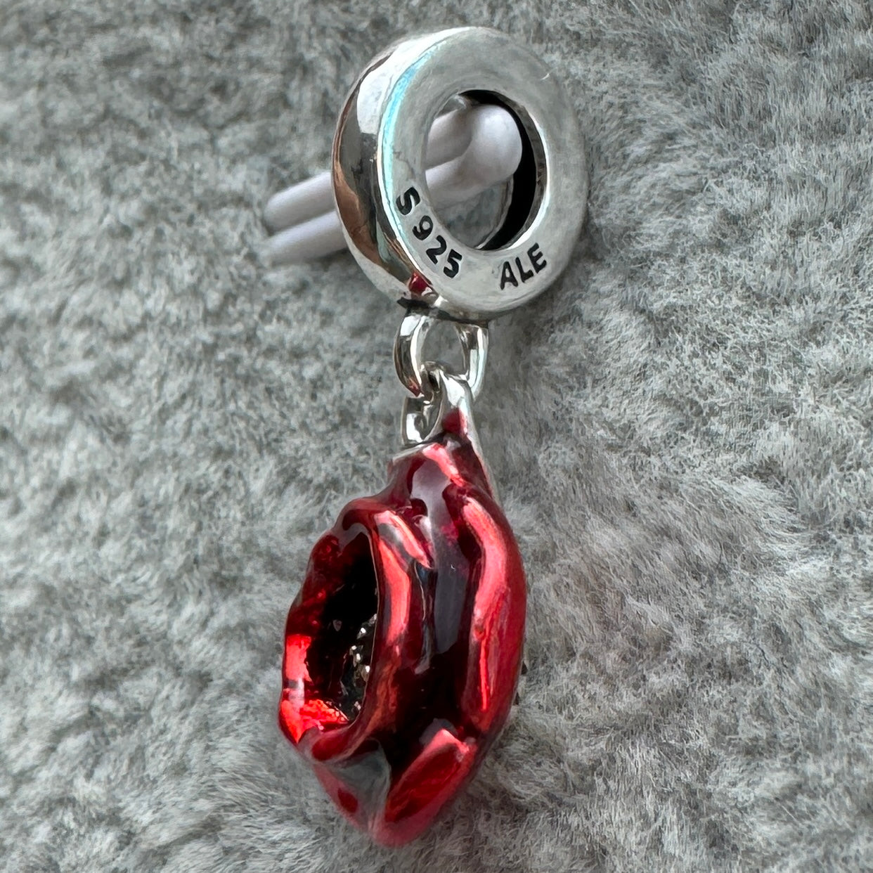 Charm Colgante Flor Roja