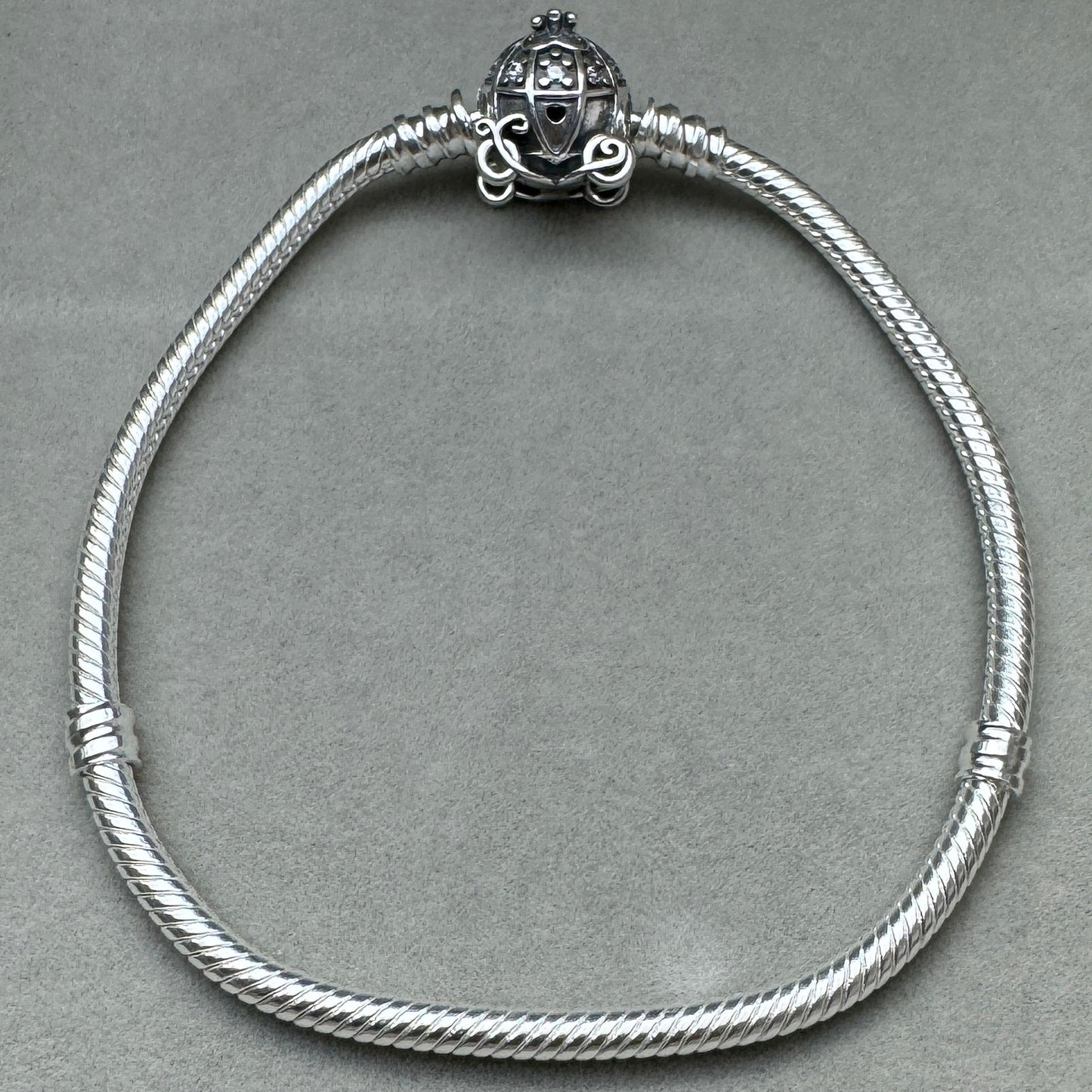 Brazalete Flexible Cierre Carroza De Cenicienta