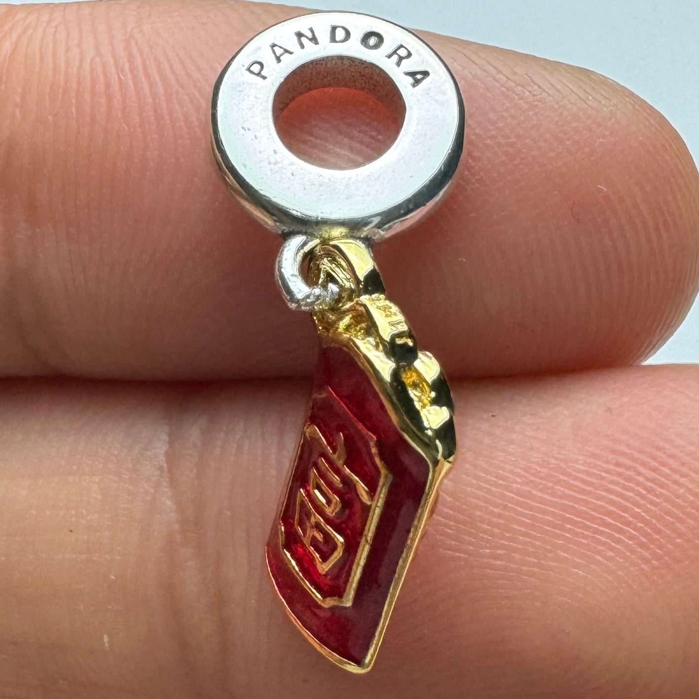 Charm Colgante Sobre De La Suerte