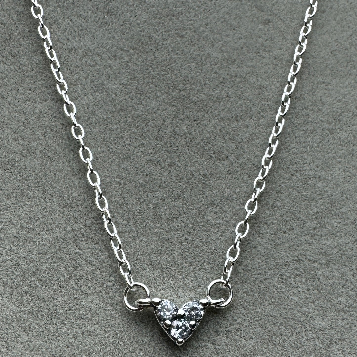 Collar Corazón Triple Zirconia 45 cm (Ajustable A 41 Y 36 cm)