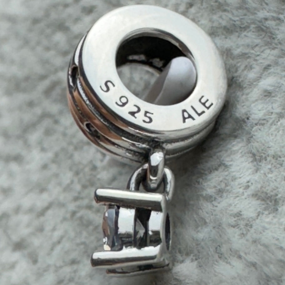 Charm Pavé Colgante Transparente