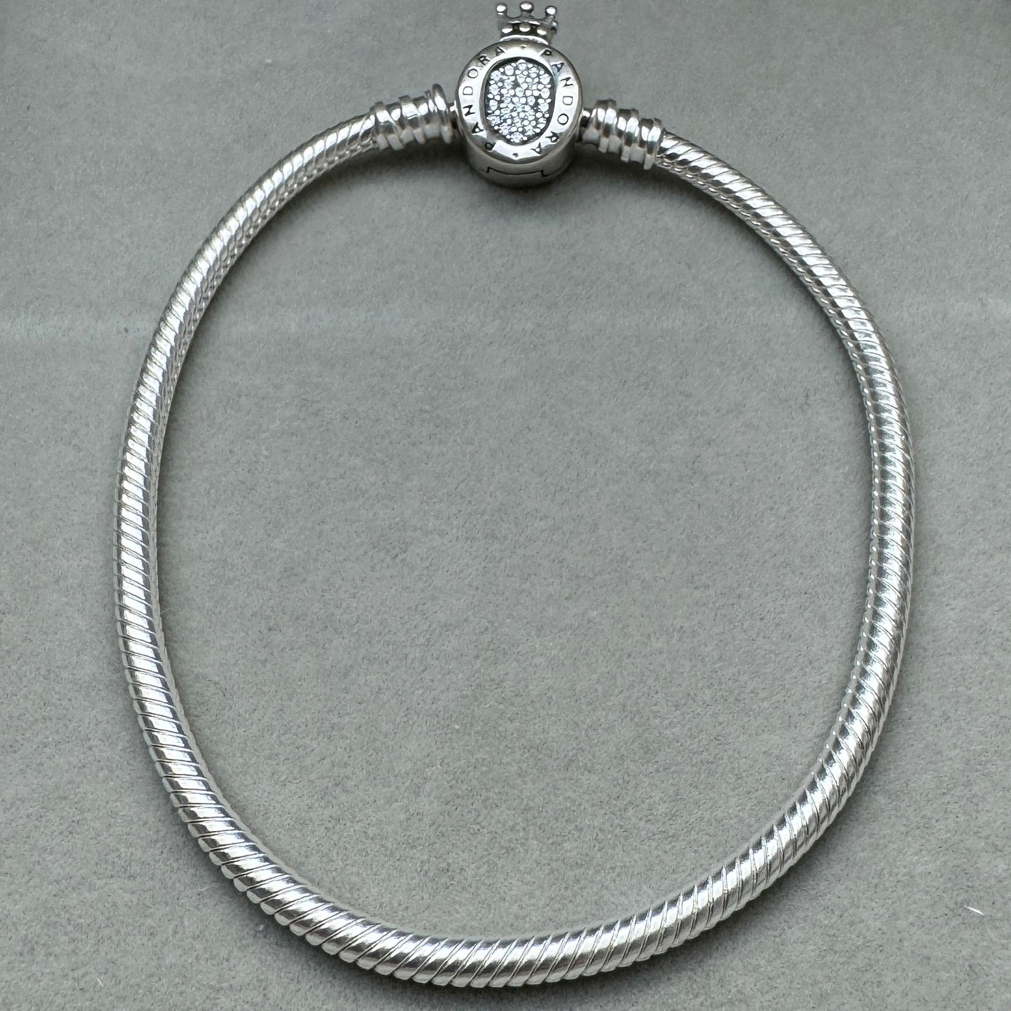 Brazalete Flexible Cierre De Corona