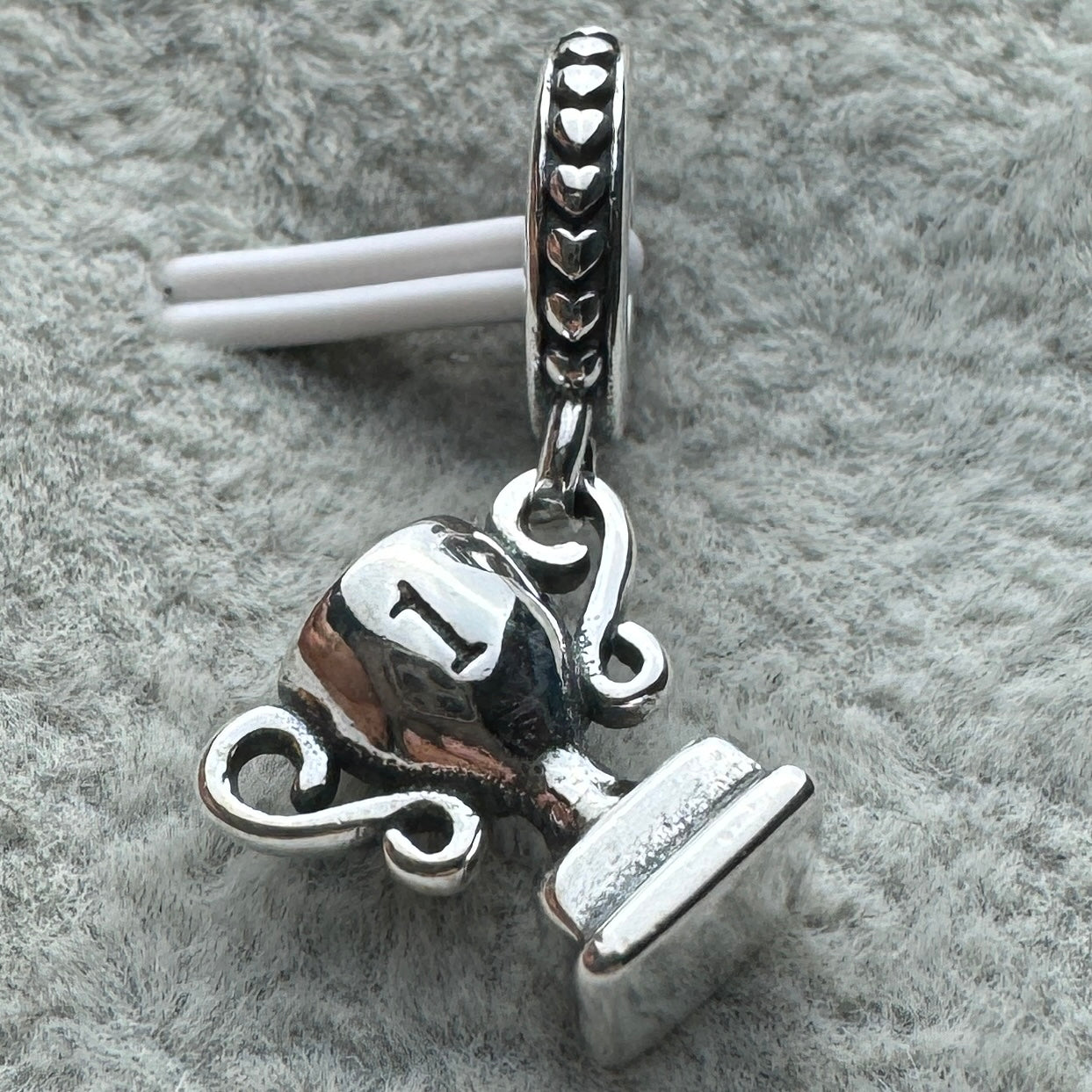 Charm Colgante Trofeo