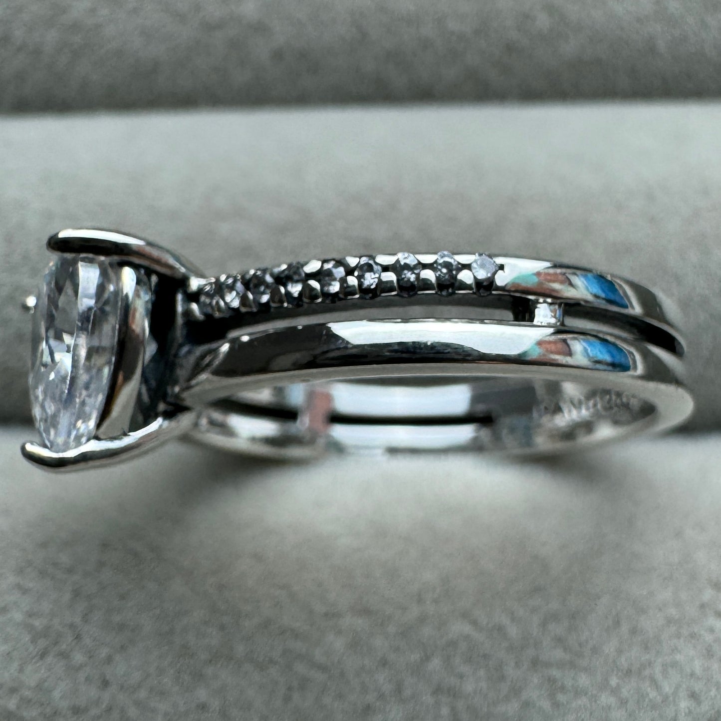 Anillo Corazón Fila Pave