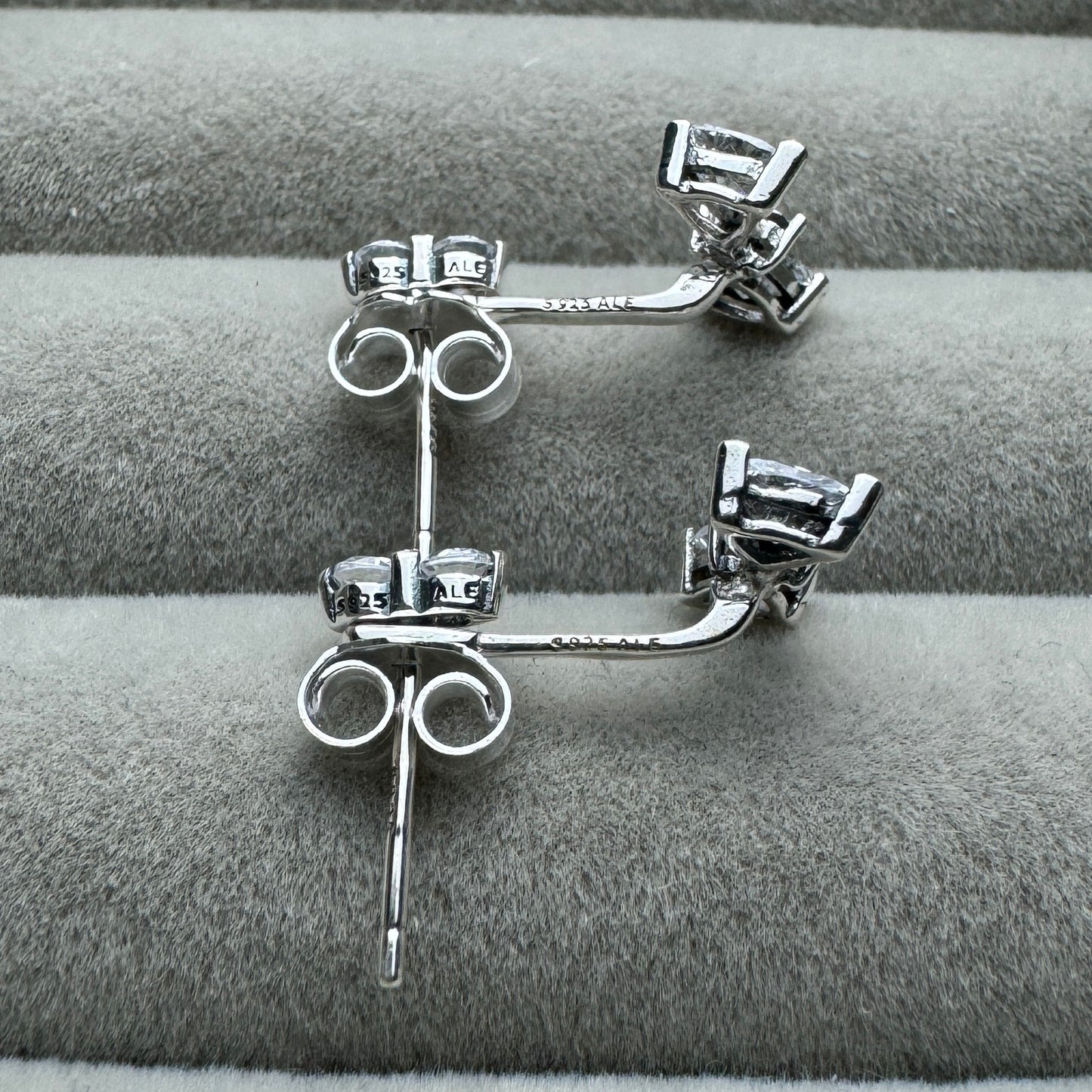 Aretes Moño Brillante 2