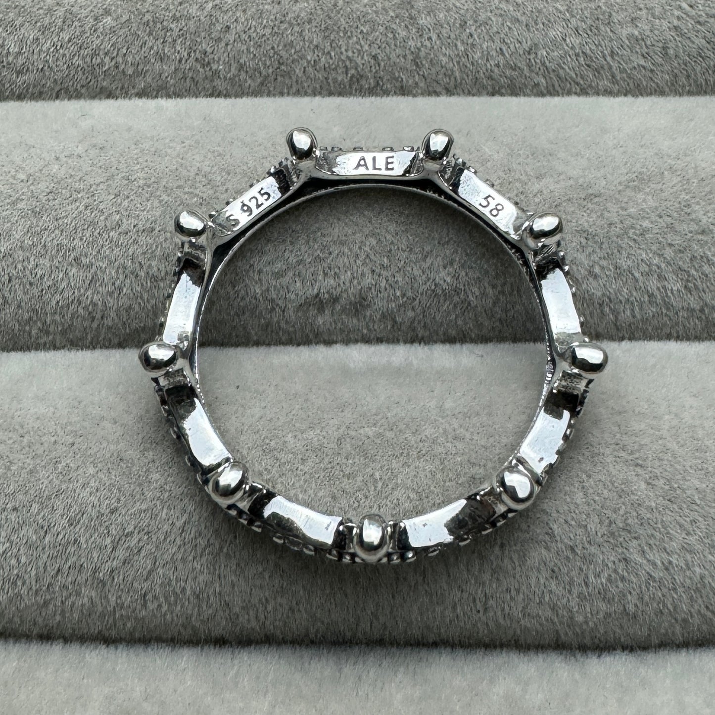 Anillo Corona Pavé