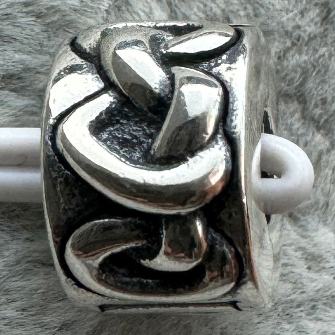 Charm Clip De Seguridad Corazones Entrelazados Pandora Vista Frontal