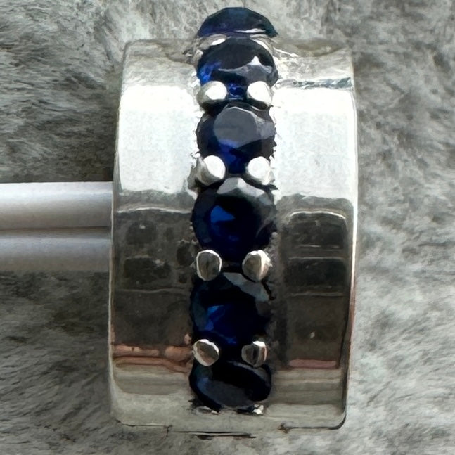 Charm Clip De Seguridad Fila Pavé Azul Pandora Vista Frontal