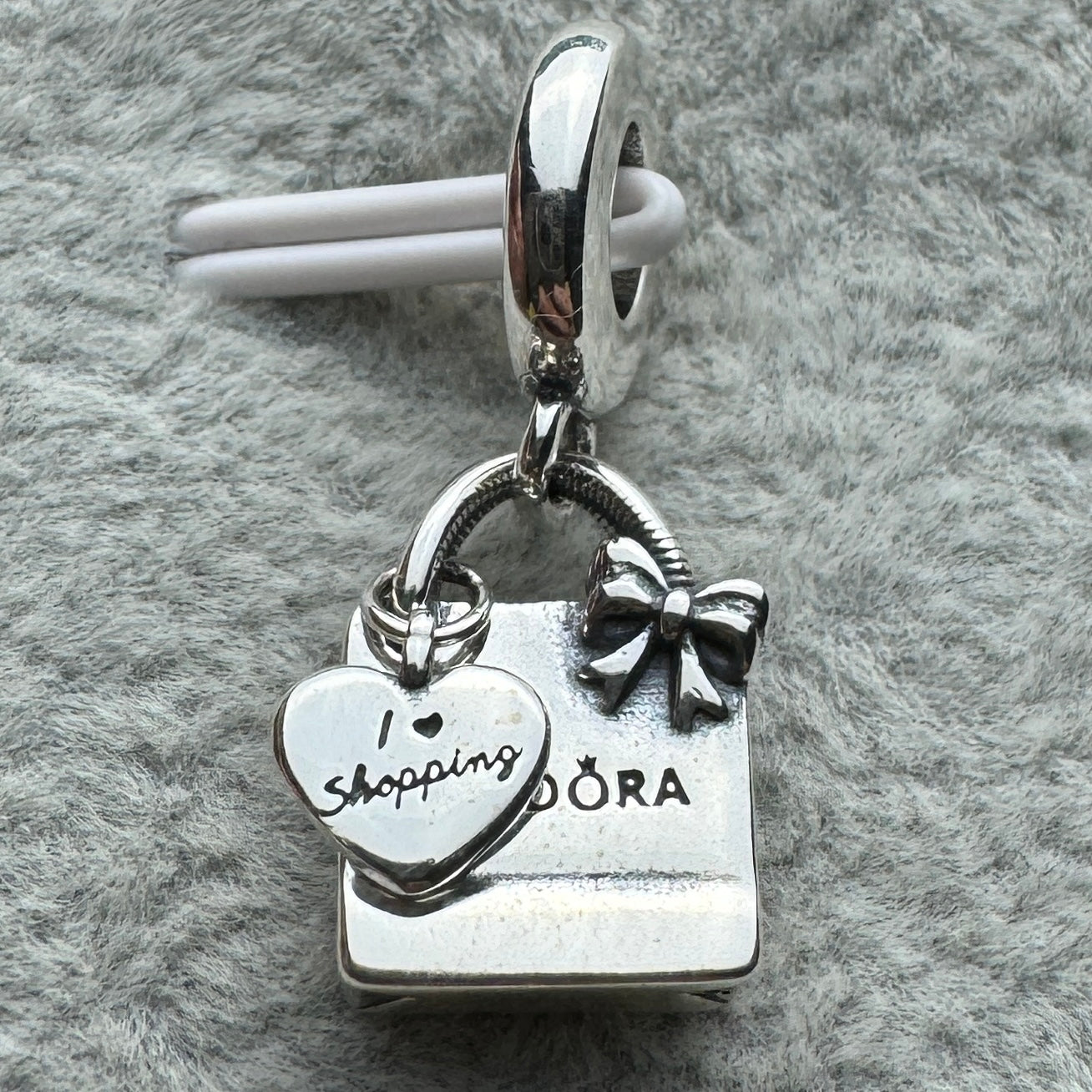 Charm Colgante Bolsa De Compras Pandora Vista Frontal