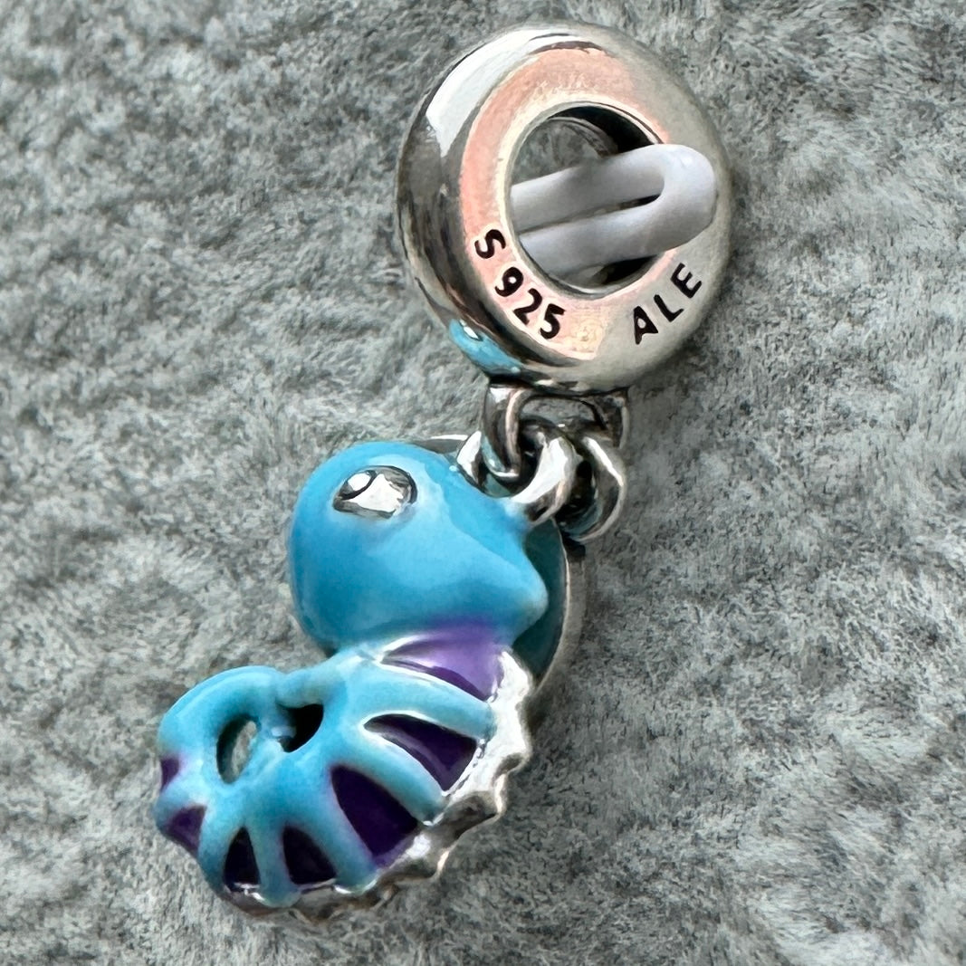 Charm Colgante Camaleón Que Cambia De Color Pandora Vista Lateral