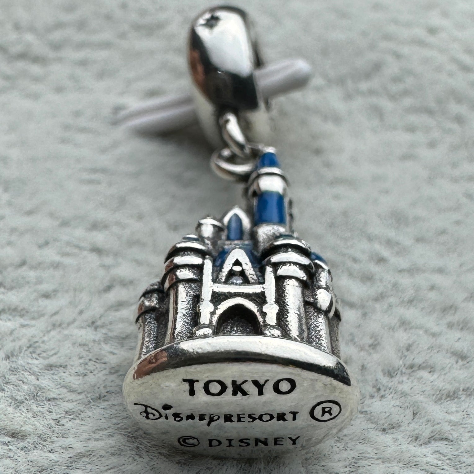 Charm Colgante Castillo Disney Resort Tokio 2 Vista De Abajo