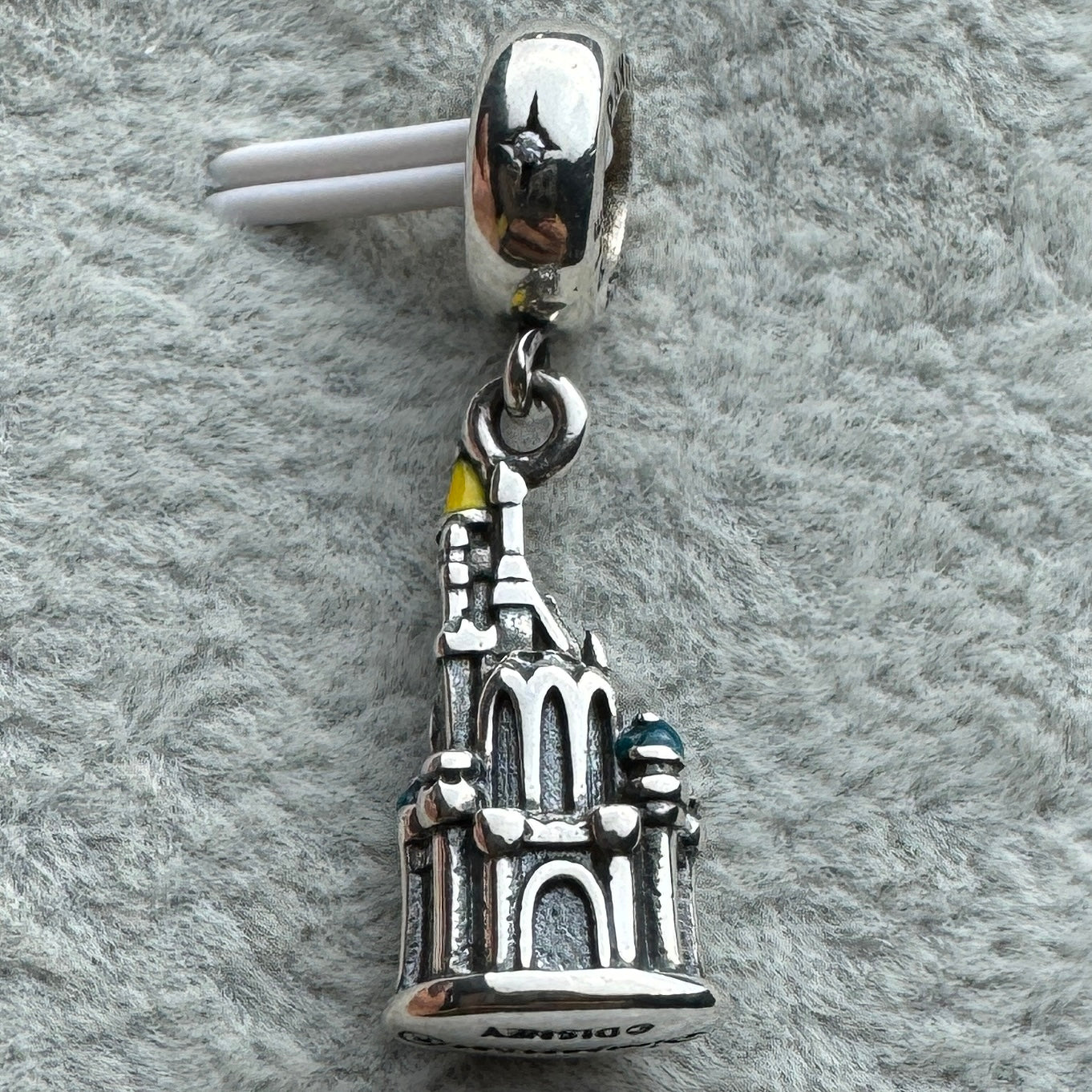 Charm Colgante Castillo Disney Resort Tokio 3 Vista Trasera