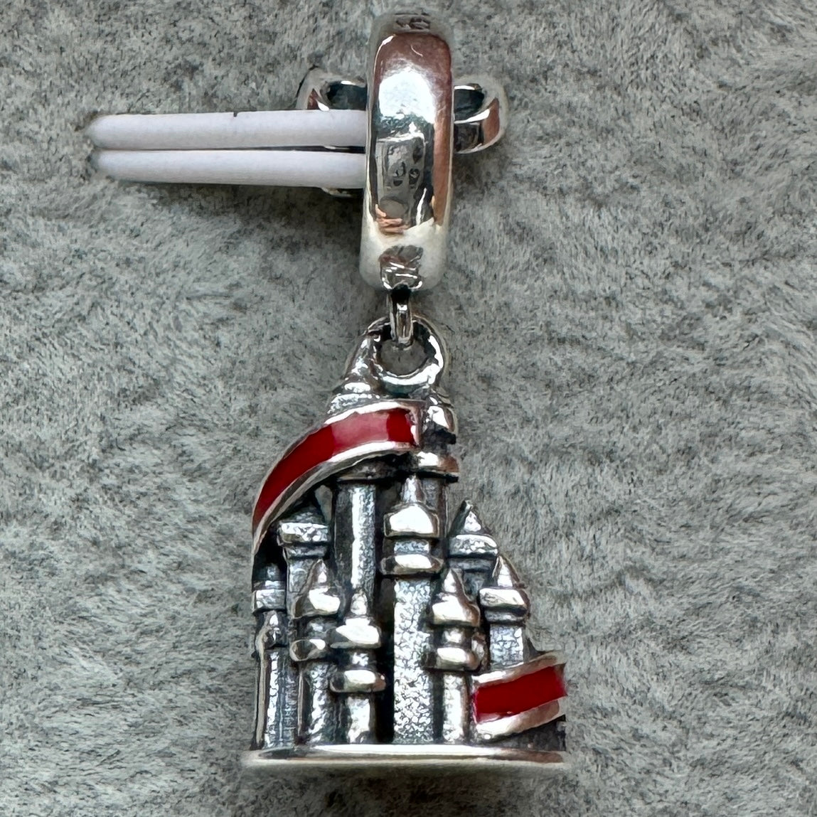 Charm Colgante Castillo Princesa Blanca Nieves Disney Parks Pandora Vista Desde Atrás