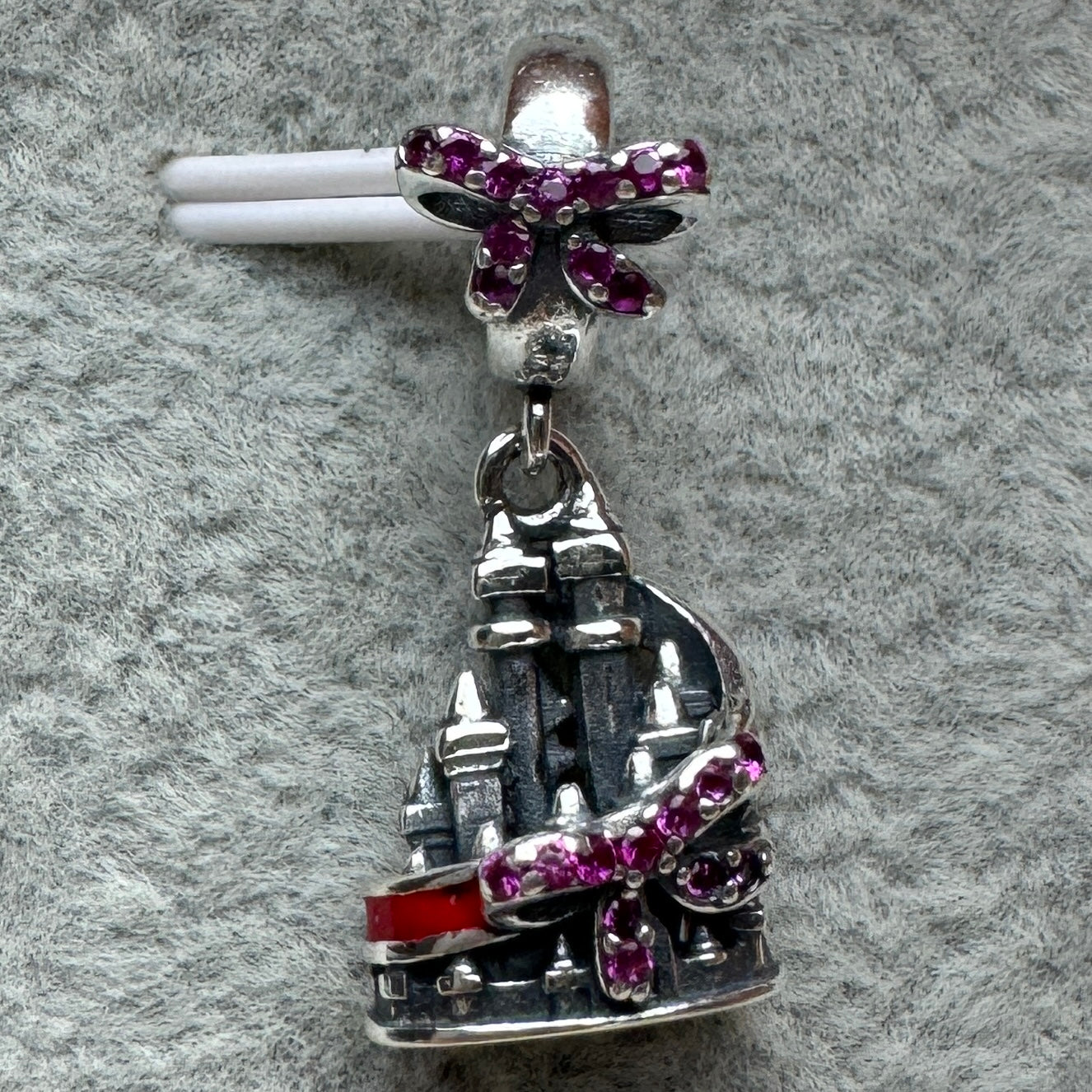 Charm Colgante Castillo Princesa Blanca Nieves Disney Parks Pandora Vista Frontal