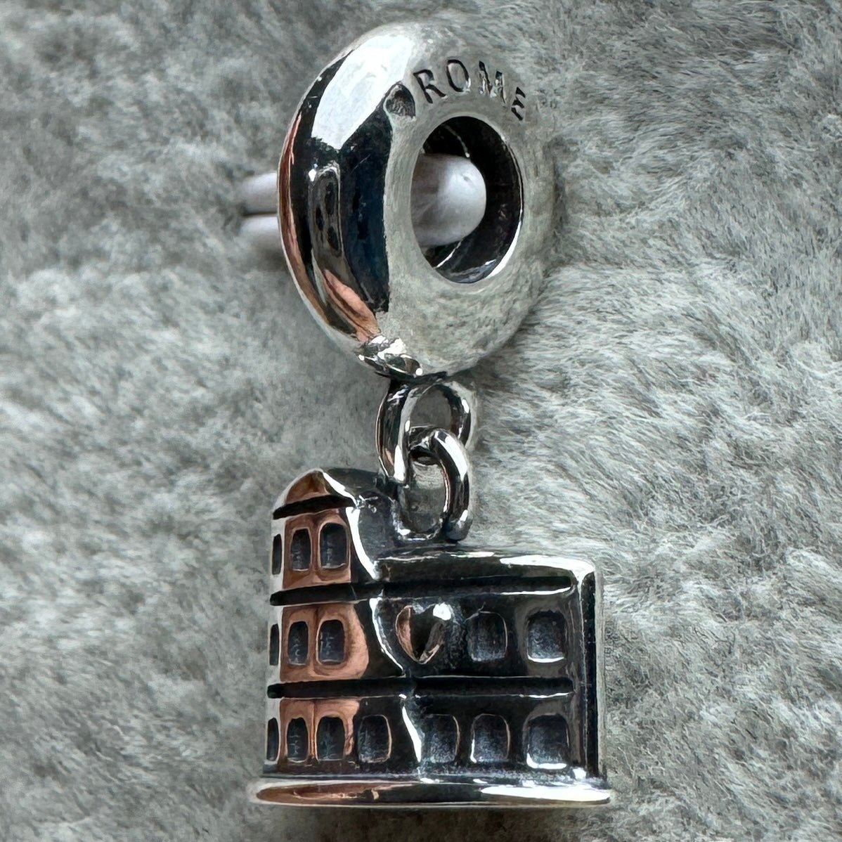 Charm Colgante Coliseo Romano Pandora 3