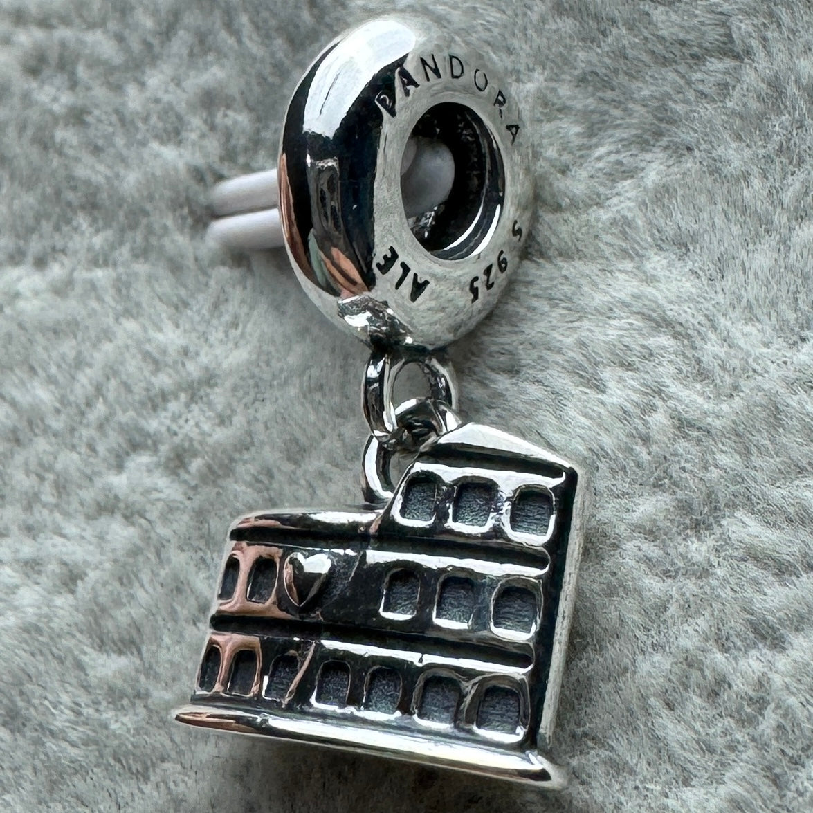 Charm Colgante Coliseo Romano Pandora 4