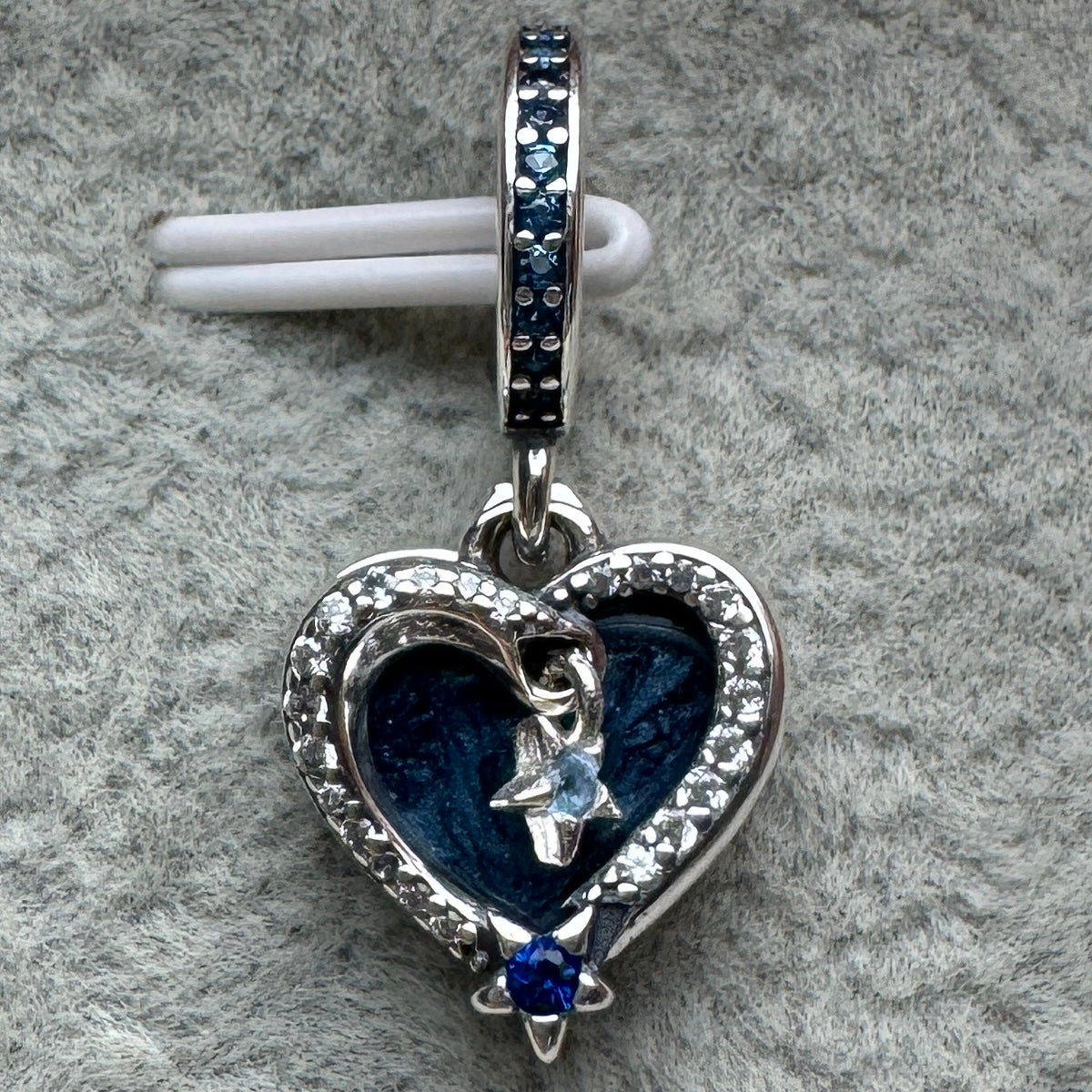 Charm Colgante Doble Corazón Estrella Fugaz Pandora Vista Frontal