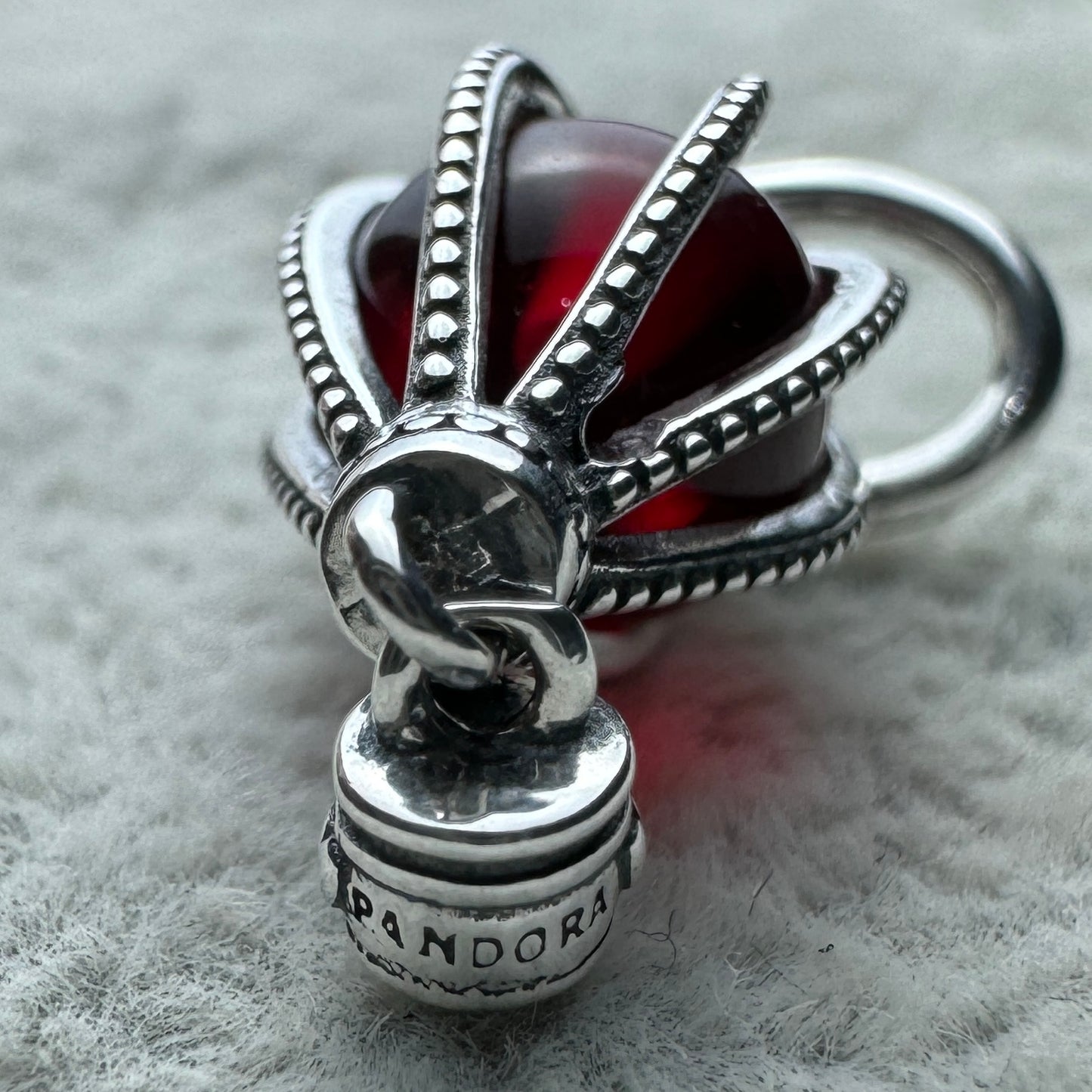 Charm Colgante Globo Aerostático Rojo Pandora Vista Desde Abajo
