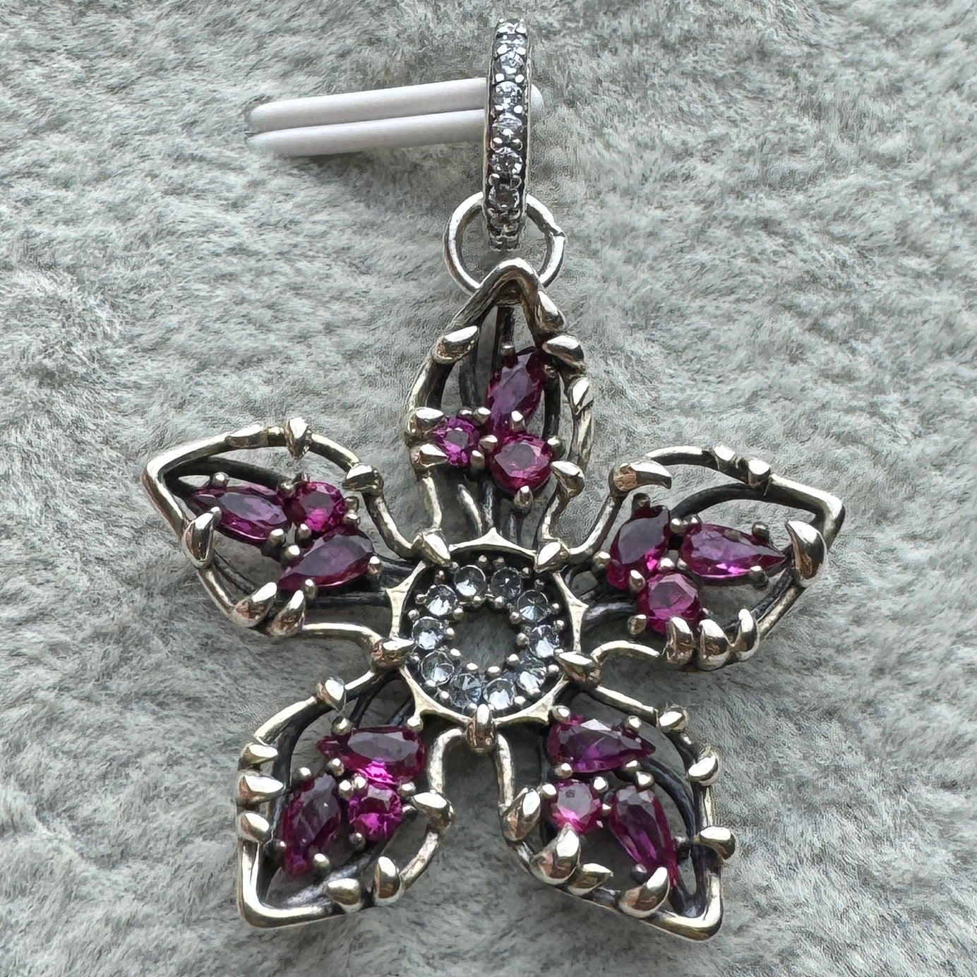 Charm Colgante Grande Demogorgon Stranger Things Pandora 1