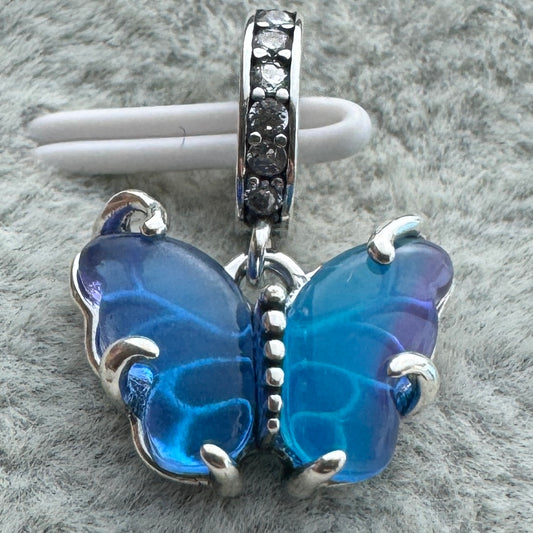 Charm Colgante Mariposa De Cristal De Murano Azul Pandora Vista Frontal