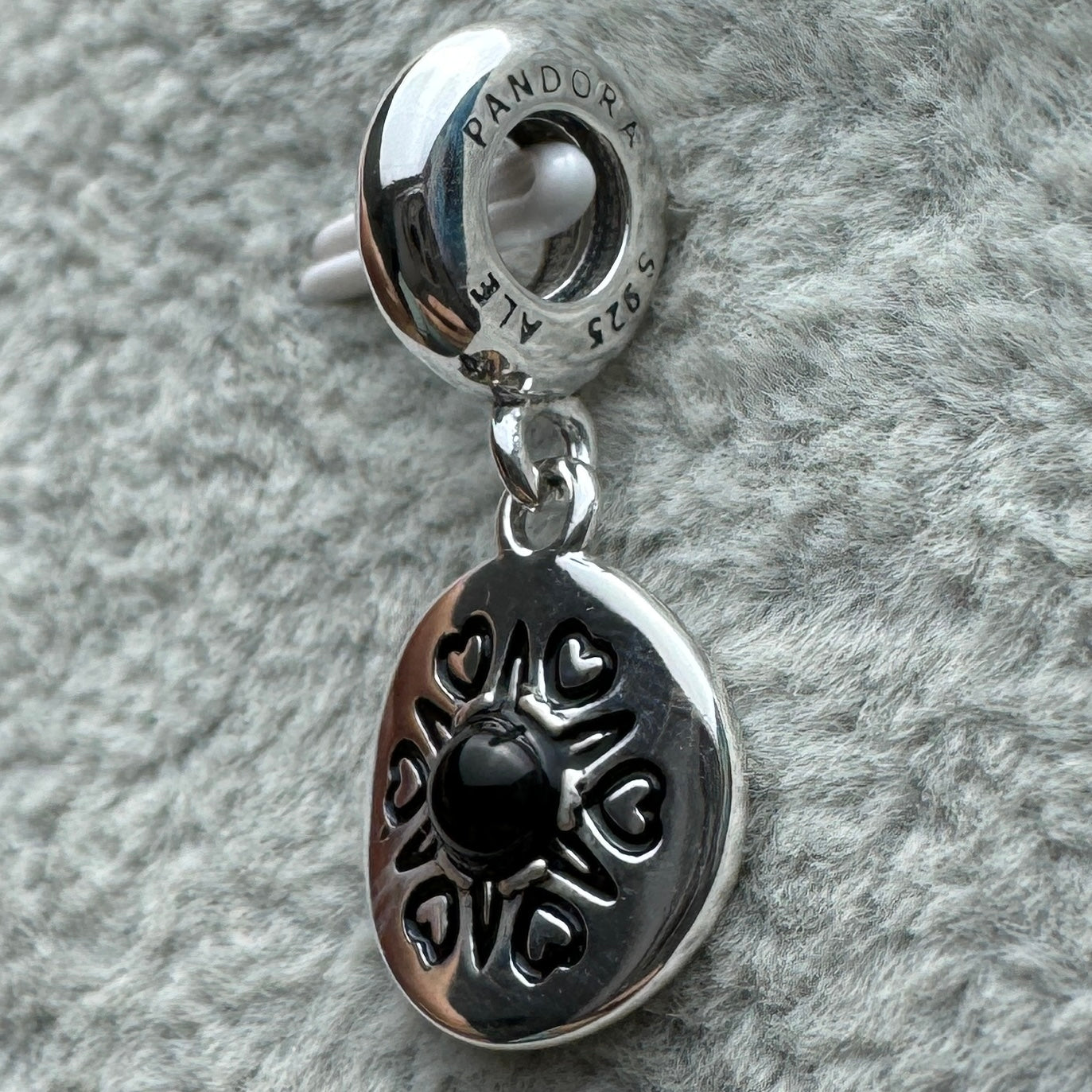 Charm Colgante Sombrero Mexicano Pandora Vista Del Costado