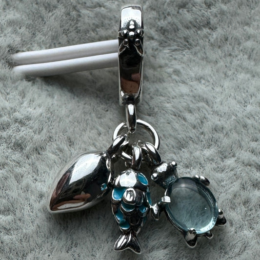 Charm Colgante Triple Mar Pez, Tortuga Marina Y Concha Pandora Vista Frontal