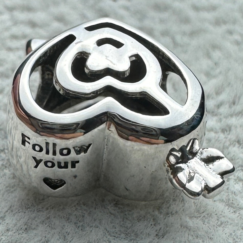 Charm Corazón Flecha Atravesada