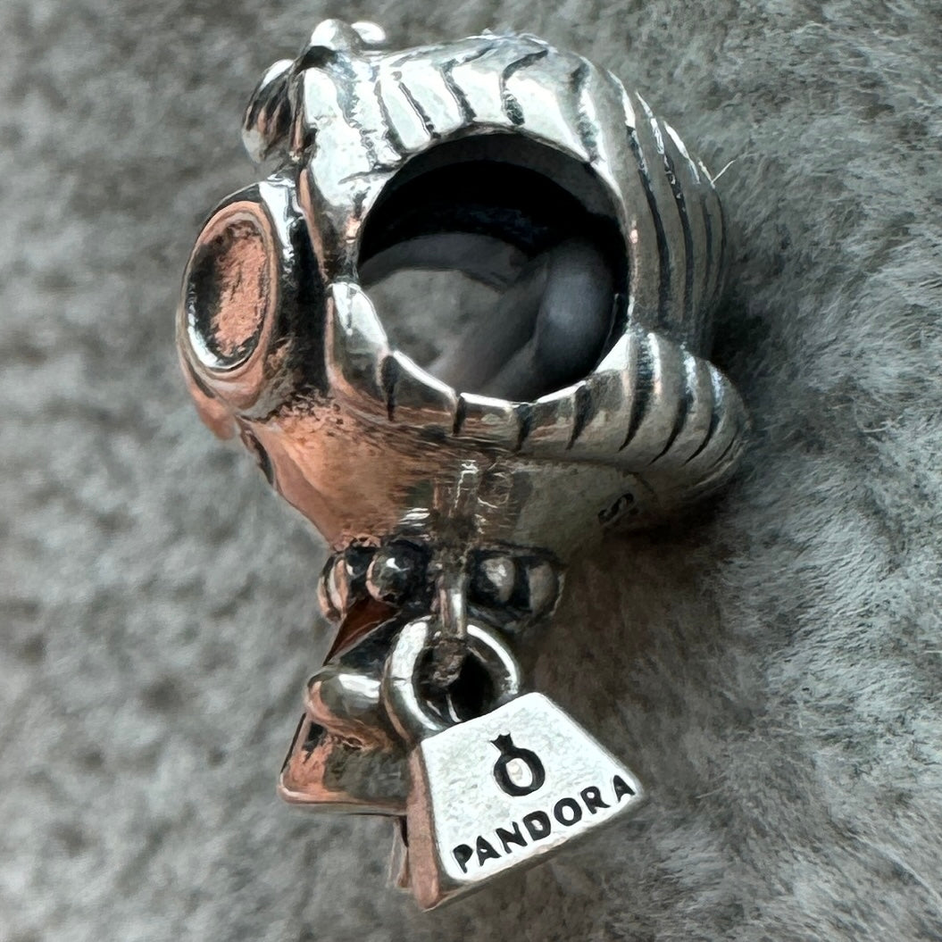 Charm Abuela