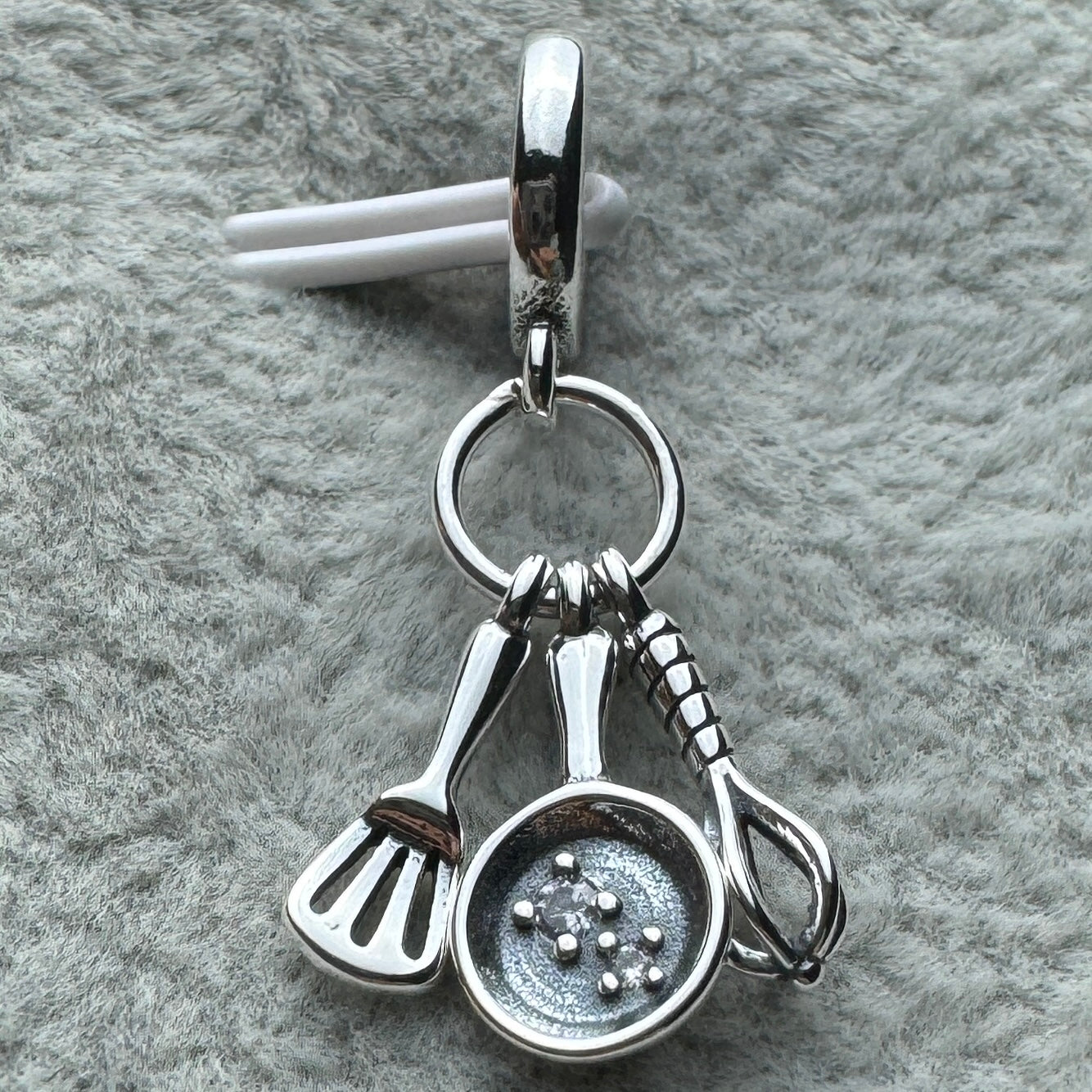Charm Colgante Triple Chef Espatula, Sartén Y Batidor