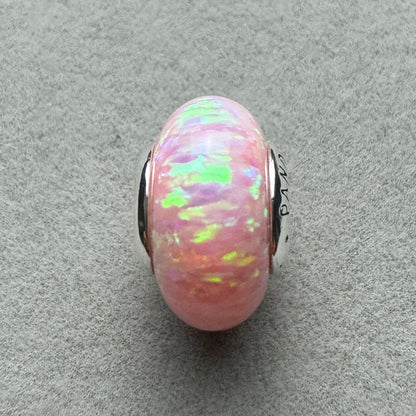 Charm Rosa Opalescente