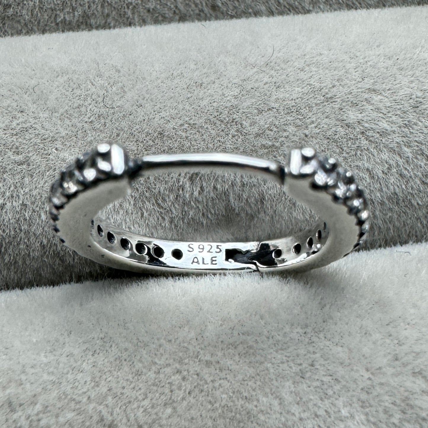 Aretes Halo Rojo Brillante