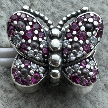 Charm Mariposa Brillante Rosa