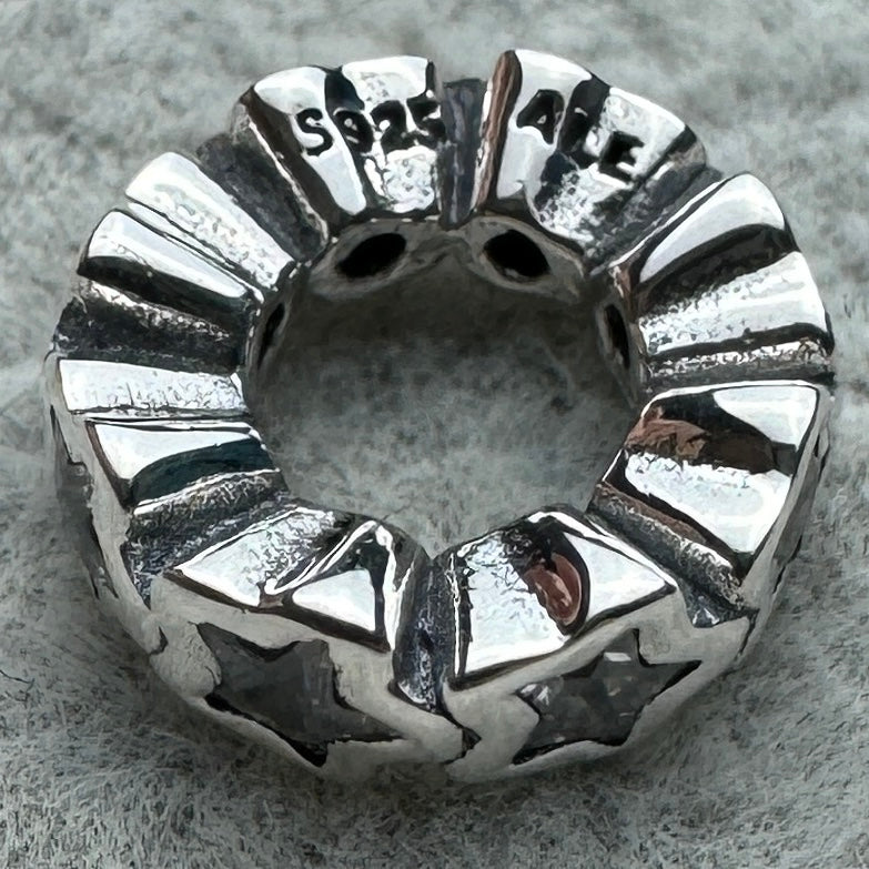 Charm Estrellas Brillantes Transparentes