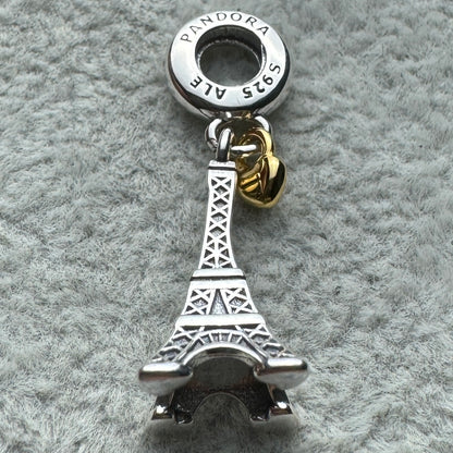 Charm Colgante Torre Eiffel París Con Corazón Dorado