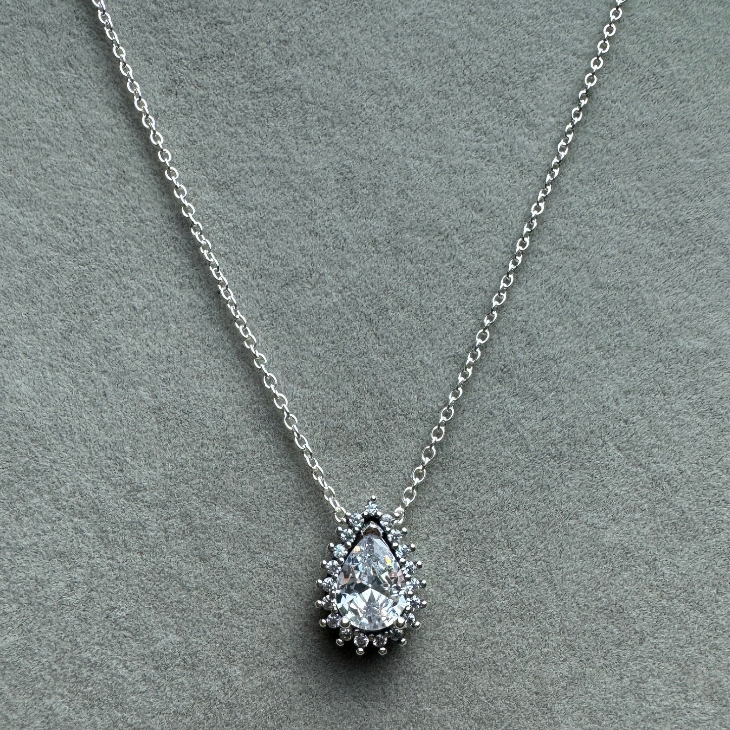 Collar Pera Brillante 45 cm (Ajustable A 41 cm)
