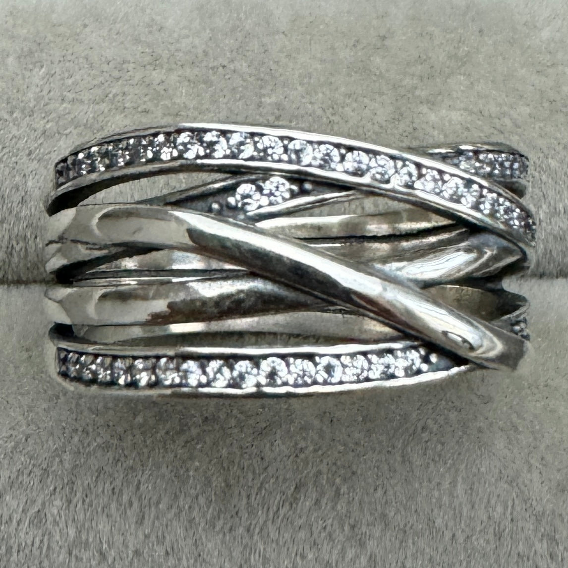 Anillo Entrelazado Brillante