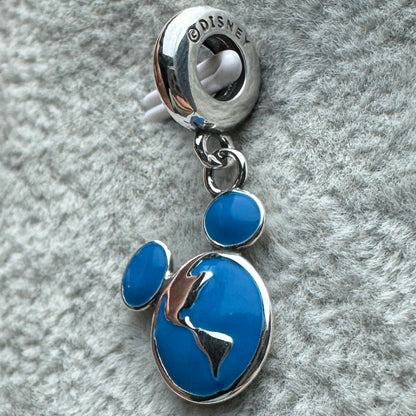 Charm Colgante Mundo Silueta De Mickey Azul Disney