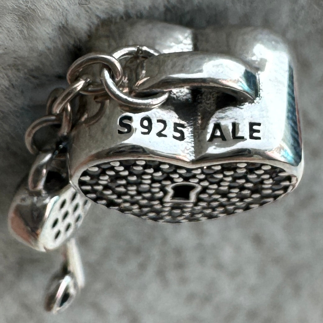 Charm Corazón Y Llave Brillante