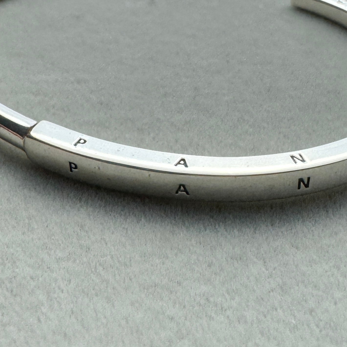 Brazalete Signature