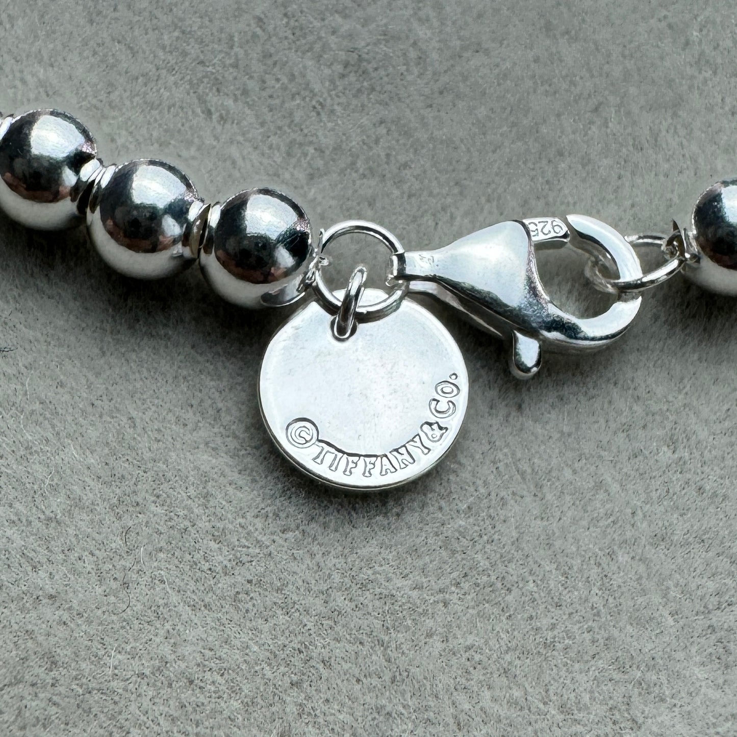 Brazalete Bolitas Corazón Azul Tiff