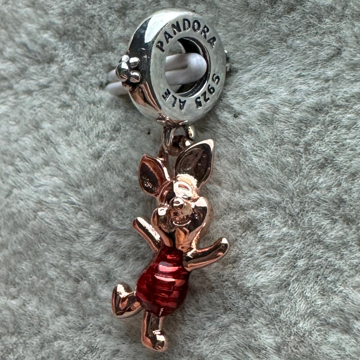 Charm Piglet Disney