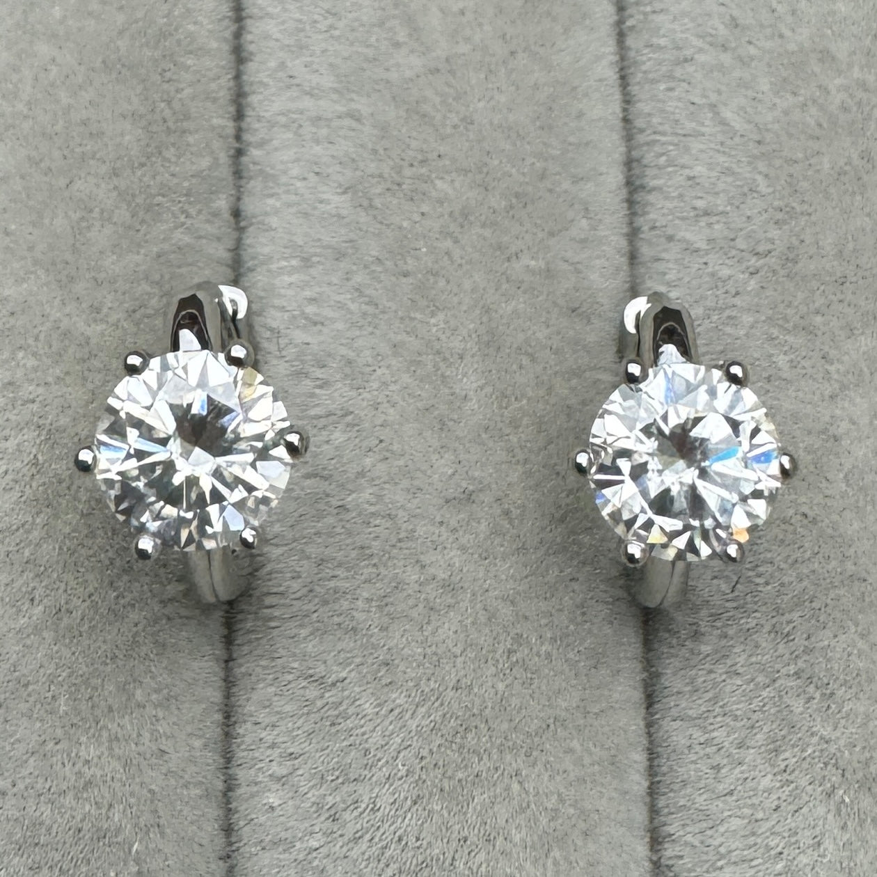 Aretes Arracadas Círculo Moissanita