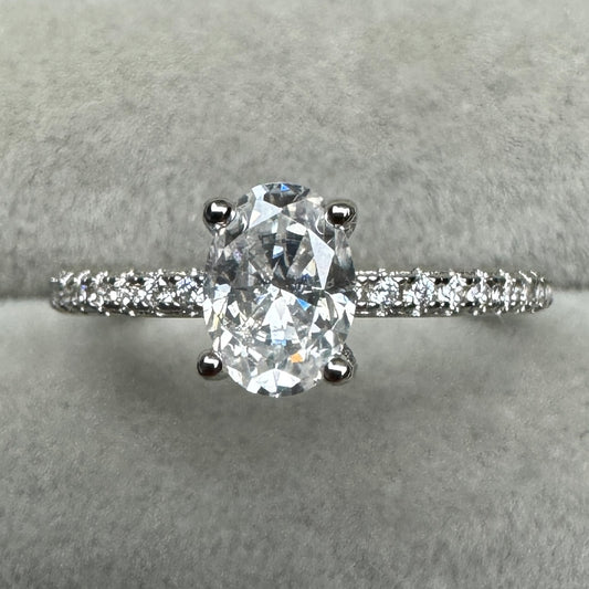 Anillo Óvalo Brillante Moissanita