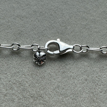 Collar Flor Pensamiento Azul Brillante Mini Eslabones 50 cm (Ajustable Al Largo Deseado)