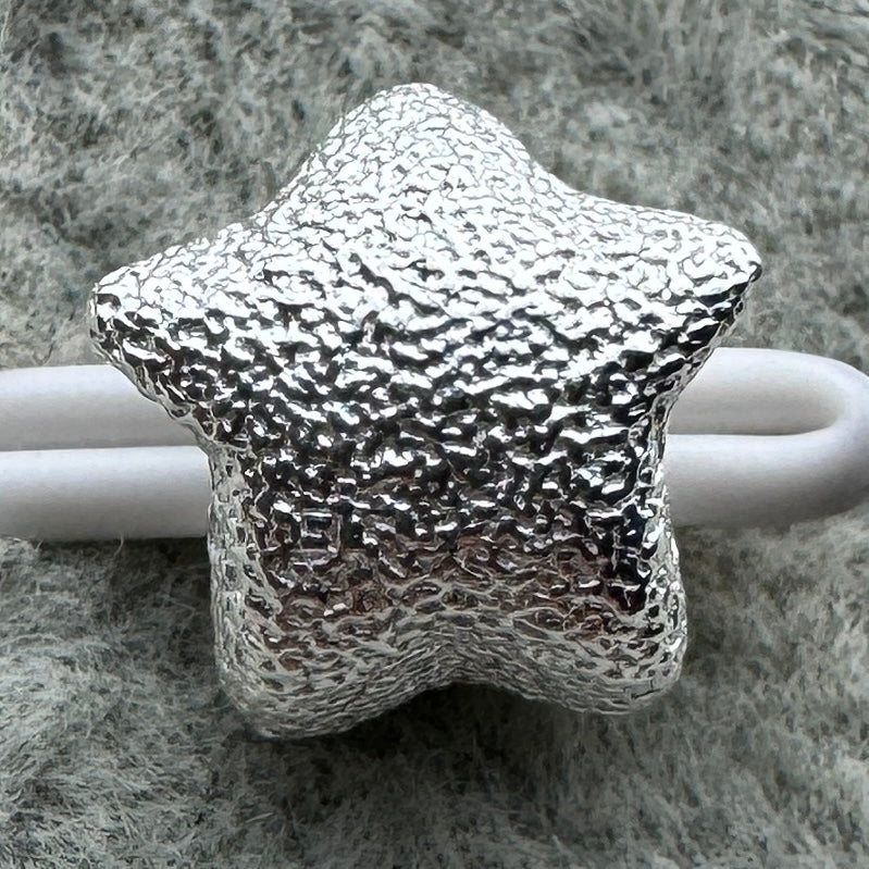 Charm Mini Estrella Texturizada