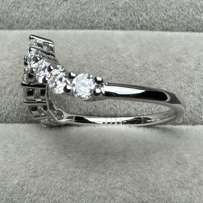 Anillo Corona Princesa Moissanita