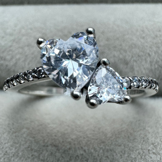 Anillo Corazón Doble Brillante