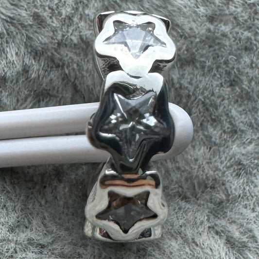 Charm Estrellas Brillantes Transparentes