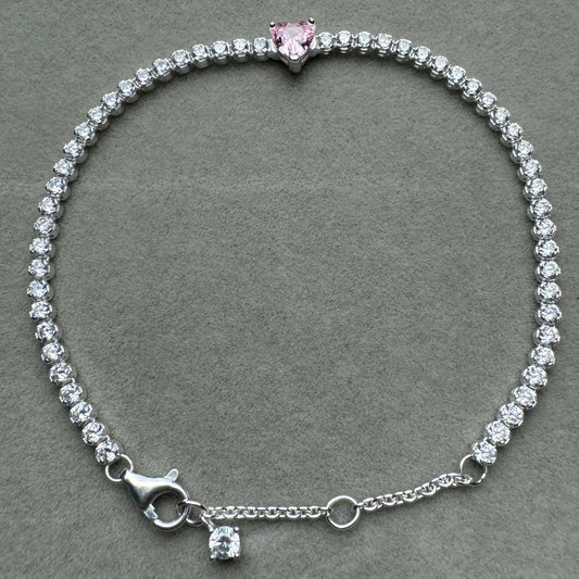 Brazalete Tenis Con Corazón Rosa Brillante
