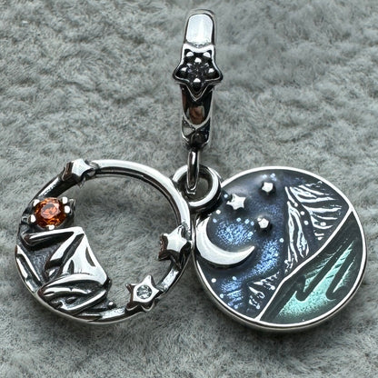 Charm Colgante Campamento Cielo Nocturno